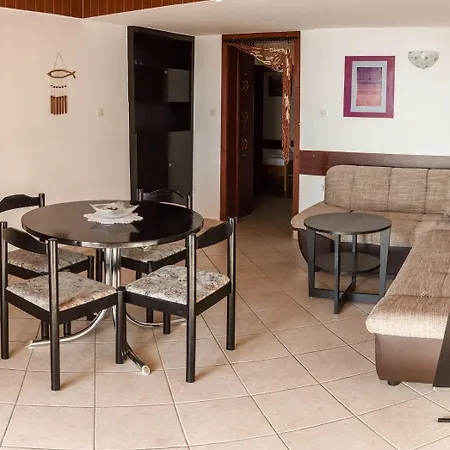 Marija Apartment Murter